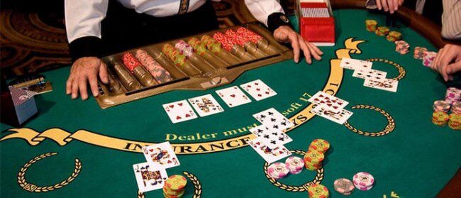 แบล็คแจ็คออนไลน์ Blackjack เล่นยังไงให้ได้เงิน รู้ก่อนใครได้ที่ Heng99slot