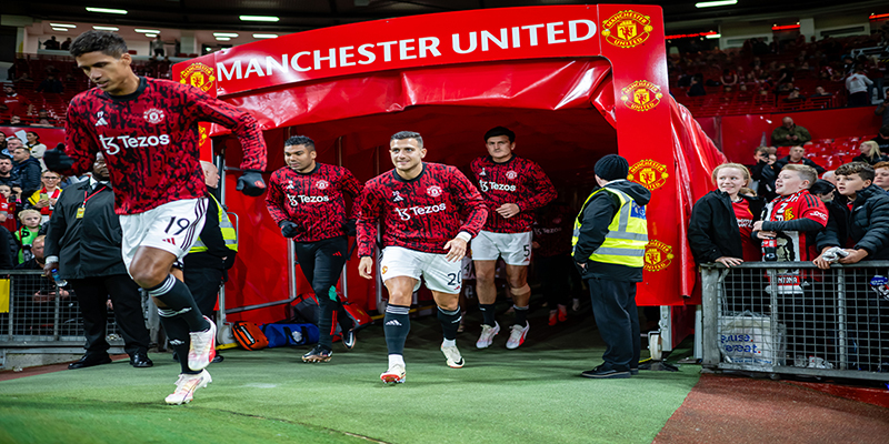 คาด 11 แข้ง แมนยูคืนนี้-"Expected 11 Manchester United players tonight"
