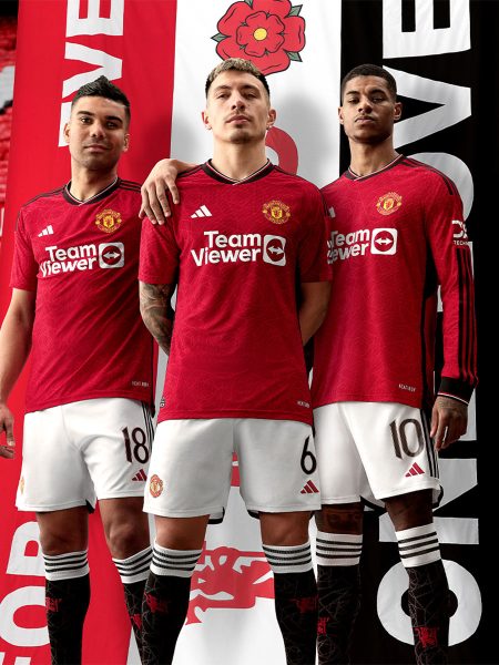 แมนยูเสริมทัพ-"Manchester United strengthens the team"